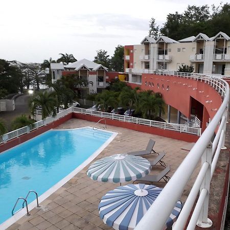 Appartement Colibri De La Baie De Tartane La Trinite Exterior photo